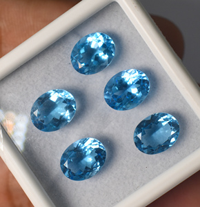 บลูโทแพซธรรมชาติทรงรีขนาด 10x8 มม. พลอยหลวมสำหรับทำเครื่องประดับ - Product Image 1