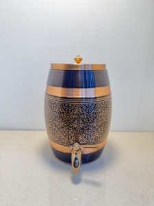 Réservoir de distribution d'eau en cuivre pur de qualité supérieure, forme baril, 11L, gravé au laser motif floral damassé, Matka, étanche, avec robinet, pour camping - Product Image 5