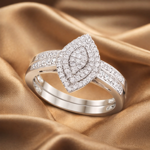 Bague de mariage pour femme en or blanc 14 carats avec diamant naturel rond de 1,00 carat serti à griffes | Bague de Mariage Élégante en Forme de Marquise pour Femme - Product Image 2