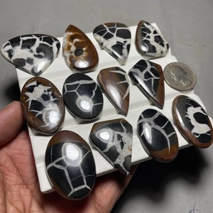 Cabujón de Septariana Negra, Cristal de Araña Natural, Piedra Preciosa Suelta para Joyería, Piedra Pulida Curativa - Product Image 1