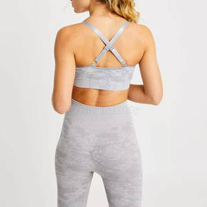 Ensemble de yoga professionnel pour femmes le plus vendu - Écologique, respirant, 2 pièces, taille haute, sans manches, tissu doux sur le devant, nouvelle arrivée - Product Image 1