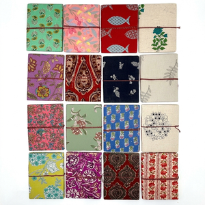 Diarios y cuadernos de tela de algodón estampados a mano, ideales para escribir, hacer diarios, regalos, manualidades, papelería y artículos de boutique. - Product Image 1