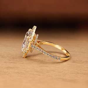 Bague de fiançailles pavée en or massif 10k 14k 18k, or rose, argent, avec halo de diamants de laboratoire taille marquise hollandaise 1 carat - Product Image 5