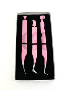 Pince à cils en acier inoxydable de haute qualité, anti-magnétique et anti-statique, avec design découpé en forme de lapin et diamant rose clair - Product Image 6