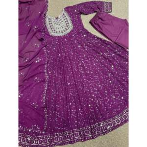Hermoso Vestido Anarkali de Diseñador con Dupatta, Mono de Fiesta con Estilo Pantalón para Ocasiones Especiales - Product Image 1