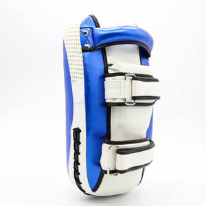 Pads de boxe thaïlandaise durables en cuir synthétique pour les sports de combat et l'entraînement physique - Product Image 3