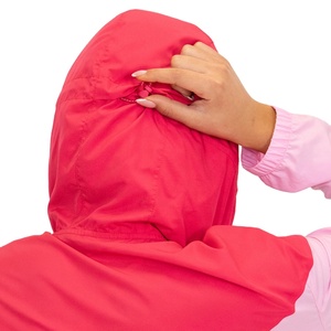 Conjuntos Deportivos Cortos de Nailon Personalizados para Mujer, Dos Piezas, Pantalones Cortos y Chaqueta Deportiva con Cremallera, Cortavientos de Nailon 2026 - Product Image 4