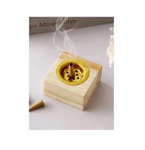 Brûleur d'encens indien en bois durable et élégant, apportant confort et sérénité avec une forme gracieuse et une diffusion d'arôme efficace. - Product Image 6