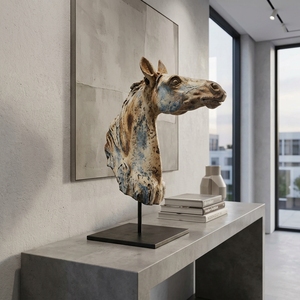 Soporte de metal con cabeza de toro de madera artesanal, escultura rústica tribal, pieza decorativa para mesa, adorno para el hogar - Product Image 3