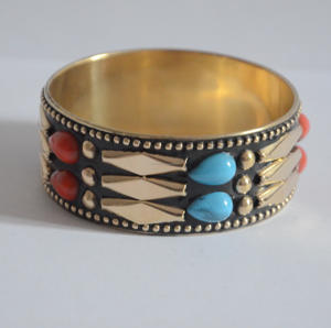 Top Tendance Artisan À La Main En Laiton Plaqué Or Bracelet Coloré Bohème Déclaration Bijoux Moderne Poli Sculpture Antique - Product Image 4