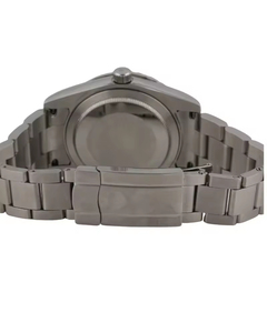 Montre de luxe de haute qualité avec boîtier carré en acier inoxydable, mouvement à quartz ETA, résistance à l'eau 10 bars, cadran rouge personnalisé, entièrement pavée - Product Image 4