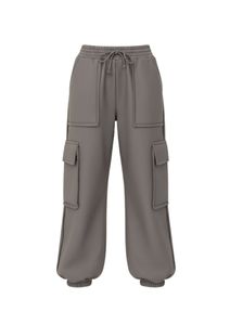 Ensemble coordonné haut de gamme pour femmes en cuir vegan, comprenant un sweat à capuche et un pantalon cargo - Product Image 3