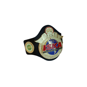 Cinturón de Campeonato ISKA con Corona y Alas, Cinturón de Título de Cuero Negro de Primera Calidad para Kickboxing y Deportes - Product Image 1