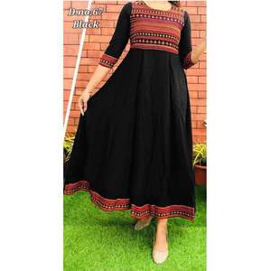 DISEÑADOR RAYON BORDADO TRABAJO SOLO VESTIDO NEGRO - Product Image 1