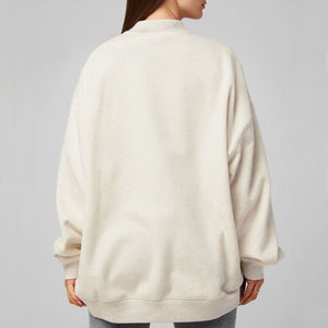 Pull molletonné oversize à col montant en polyester et coton, léger et respirant, pour l'hiver, style streetwear décontracté, avec impression de logo personnalisée - Product Image 3