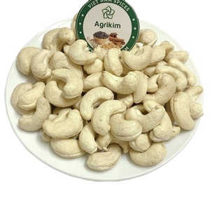 Nueces de Anacardo Vietnamitas Orgánicas Premium W320/W240/W180, Crudas, Secas, Calidad de Exportación, Suministro a Granel, Enlatadas/Envasadas al Vacío - Product Image 1