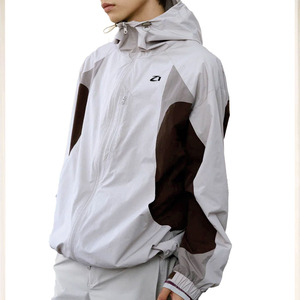 Veste coupe-vent unisexe streetwear personnalisée à capuche, légère, imperméable et coupe-vent, veste d'entraînement en plein air pour homme - Product Image 5
