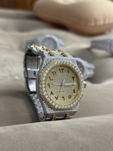 Reloj de Lujo AFAR Jewels con Incrustaciones de Moissanita, Diamantes VVS, Acero Inoxidable, Estilo Hip Hop - Product Image 1
