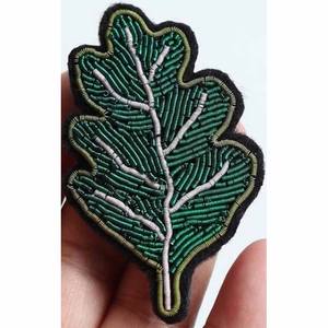 Parche Bordado con Alas de Corazón Dorado, Insignia Cosida para Prendas, Aplique de Tela Personalizado de Estilo Lujoso - Product Image 2