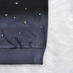 Sudadera con Capucha Unisex, Color Degradado, Adornada con Pedrería, Tejida, Informal, para Otoño, Corte Regular, 100% Poliéster - Product Image 3
