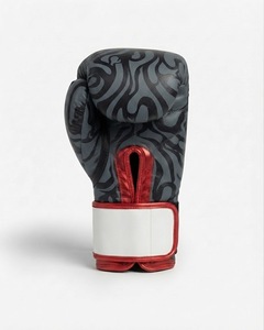 Gants de boxe en cuir véritable noir et gris à motif flamme, bordure rouge, fermeture à lacets, sangle de poignet réglable, doigts entièrement couverts, unisexe - Product Image 2