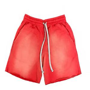 Shorts de survêtement pour homme en molleton bouclette 100% coton, couleur unie, délavé à l'acide, effet soleil, bords bruts, délavé par pulvérisation, effet pierre cirée - Product Image 6