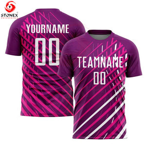 Maillot de football personnalisé en gros, uniforme de football par sublimation, léger, anti-humidité, tenue d'équipe avec logo et nom personnalisés - Product Image 1