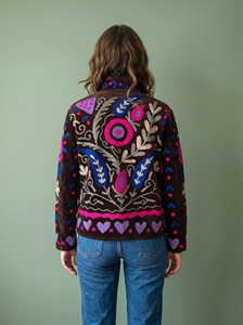 Chaqueta Bordada con Diseño Floral Suzani para Mujer, Ropa Exterior de Estilo Étnico Bohemio para Venta al Por Mayor en Boutiques - Product Image 4