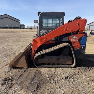 รถตักล้อยาง Kubota SVL 95-2 ราคาถูก พร้อมเครื่องยนต์หลักและปั๊มไฮดรอลิก MOOG มีจำหน่าย - Product Image 3