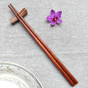 Ensemble d'ustensiles en bois de rose faits à la main – Baguettes, cuillère et fourchette en bois |   Vaisselle en bois naturel |   Cadeau de mariage, cadeau artisanal - Product Image 2