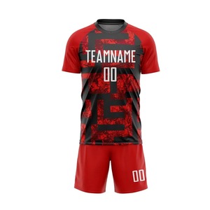 เสื้อฟุตบอลผู้ชายแบบกำหนดเอง สีแดงดำ พิมพ์ลายแบบซับลิเมชั่น โพลีเอสเตอร์ดูดซับความชื้น ชุดยูนิฟอร์ม ชื่อทีม เบอร์ แขนสั้น คอกลม - Product Image 2
