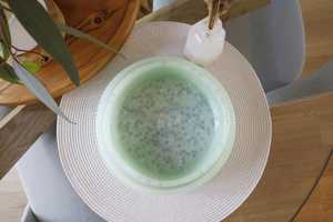 Bol en résine écologique de qualité supérieure – Durable et léger, accessoire de service pour salades et fêtes - Product Image 3