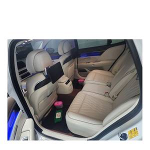 Genesis G90 AWD 2024/5 con Motor 3.5 Turbo E-S/C de Gasolina, Caja de Cambios Automática, Asientos de Cuero, 3,422 km, Volante a la Izquierda - Product Image 2