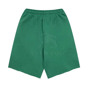 Shorts pour hommes avec logo imprimé personnalisé, impression en relief, style streetwear moderne, mode décontractée, confortable pour tous les jours - Product Image 2