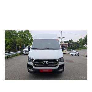 Hyundai Solati 15 places, Diesel Automatique, Septembre 2023, 21 994 km, avec caméra de recul, conduite à gauche - Product Image 3