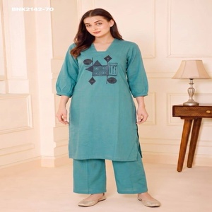 Kurti long et droit en rayonne et coton slub de bonne qualité avec broderie, et pantalon assorti – Fournisseur d'Inde - Product Image 1