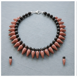 Conjunto de Collar de Ágata Jaspe Marrón Pulido con Puntas y Pendientes a Juego, Joyería de Estilo Antiguo con Decoración de Cuentas Marrones y Negras - Product Image 1