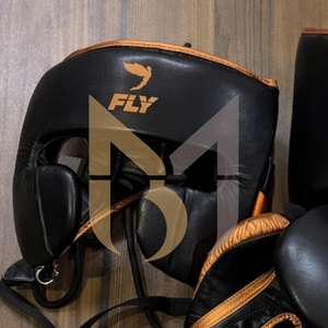 Ensemble d'entraînement de boxe professionnel noir et or avec logo personnalisé, kit de sparring, équipement de combat, ensemble de kick-boxing, fournitures en gros - Product Image 2