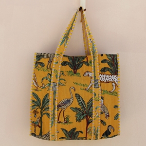 Elegant Animal Print Jungle Inspired Quilted Cotton <b>Medium</b> Tote <b>Bag</b> Lightweight Long Handle Travel Shopping <b>Bag</b> - Product Image 3