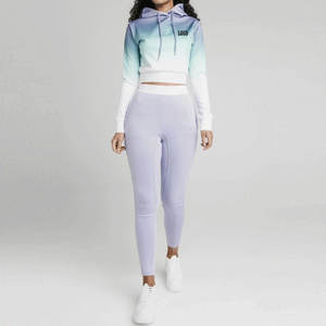 Sweat à capuche pour femme à effet dégradé, coupe courte et oversize, personnalisable à prix avantageux pour les acheteurs en gros, coupe décontractée, design OEM - Product Image 1