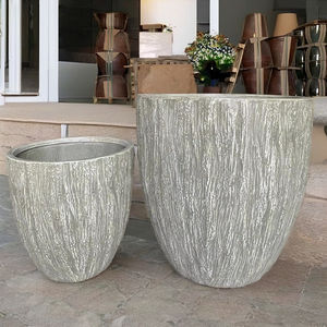 PLANTEUR IMPERMÉABLE EN FIBERGSS PLANTEUR EN FIBRE DE TERRE LÉGER EN FIBERSTONE POLYSTONE MEUBLE D'EXTÉRIEUR DÉCORATIF - Product Image 1