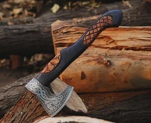 Hacha Tomahawk Grabada a Mano con Hoja de Acero Forjado y Mango de Madera, Herramienta para Partir Leña y Actividades al Aire Libre - Product Image 2