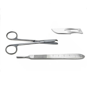 Tijeras de Sutura Quirúrgica Profesionales de 4.5 Pulgadas con Mango de Bisturí # Kit de 3 y 10 Cuchillas Quirúrgicas Estériles para Cirugía Menor - Product Image 2