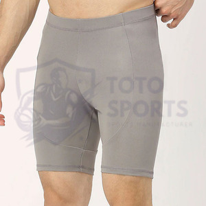 Nouvelle Arrivée Short de Sport Homme Respirant Coupe Ajustée Logo Personnalisé Meilleur Service Performance Tendance Design Optimal Vêtement de Fitness Respirant - Product Image 6