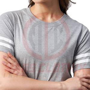 Ensemble de survêtement en coton oversize uni pour femmes, en molleton technique de haute qualité, avec faible MOQ - Product Image 4