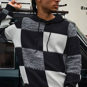 Sudadera con capucha de colores modernos, unisex, para uso casual y urbano. Sudadera con capucha de colores. - Product Image 2