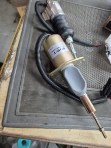 Solenoide de Motor Premium: Funcionamiento Eficiente y Duradero - Product Image 4
