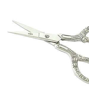 Ciseaux de couture professionnels en acier haute teneur en carbone de 10,5 cm, à pointe fine et droite, argentés, pour droitiers, pour la couture, la mercerie et le bricolage - Product Image 3
