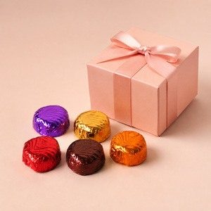 Caja de regalo de chocolate de lujo rellena de chocolate compuesto en forma de corazón con sabores de frutas para distribución de regalos corporativos - Product Image 5