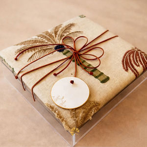 Handmade Linen <b>Gift</b> <b>Box</b> With Embroidered Floral Design And Gold Ribbon Bow For <b>Ramadan</b> Easter Candy Packaging - Product Image 3